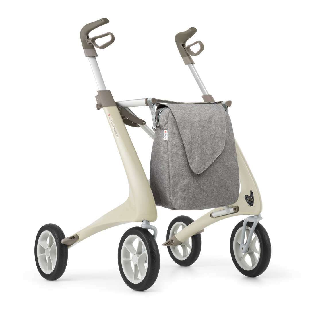 byACRE-Carbon-Ultralight-Rollator-met-Weekendtas